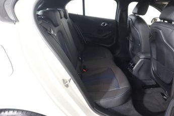 BMW 1 SERIES 1.5 118i M Sport (LCP) DCT Euro 6 (s/s) 5dr