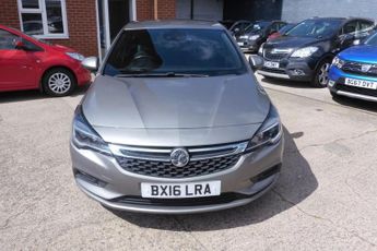 VAUXHALL ASTRA 1.6 CDTi BlueInjection SRi Nav Hatchback 5dr Diesel Manual Euro 