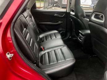 MG MG HS 1.5 T-GDI Exclusive SUV 5dr Petrol DCT Euro 6 (s/s) (162 ps)