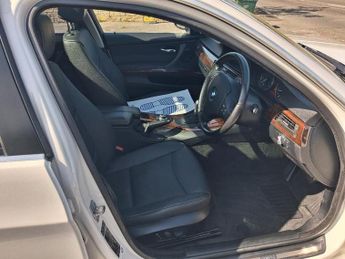 BMW 3 SERIES 2.5 325i SE Touring 5dr Petrol Auto Euro 4 (218 ps)