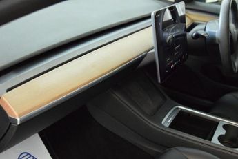 TESLA Model 3 Saloon 4dr Electric Auto RWD (241 bhp)