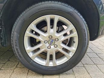 VOLVO XC60 2.4 D5 SE Lux Nav SUV 5dr Diesel Auto AWD Euro 6 (s/s) (220 ps)