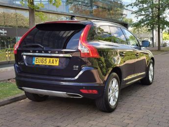 VOLVO XC60 2.4 D5 SE Lux Nav SUV 5dr Diesel Auto AWD Euro 6 (s/s) (220 ps)