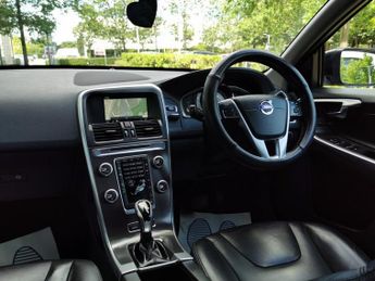 VOLVO XC60 2.4 D5 SE Lux Nav SUV 5dr Diesel Auto AWD Euro 6 (s/s) (220 ps)