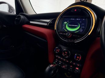 MINI HATCH 1.5 Cooper Hatchback 5dr Petrol Auto Euro 6 (s/s) (136 ps)