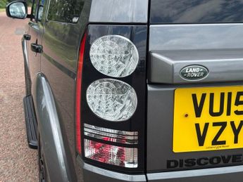 LAND ROVER DISCOVERY 4 3.0 SD V6 HSE SUV 5dr Diesel Auto 4WD Euro 5 (s/s) (255 bhp)