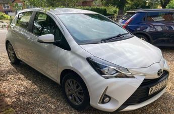 Toyota Yaris 1.0 VVT-i Icon Hatchback 5dr Petrol Manual Euro 6 (69 ps)