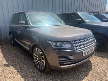 Land Rover Range Rover 4.4 SD V8 Autobiography SUV 5dr Diesel Auto 4WD Euro 6 (s/s) (33