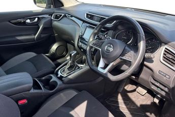 NISSAN QASHQAI 1.3 DIG-T N-Connecta SUV 5dr Petrol DCT Auto Euro 6 (s/s) (160 p