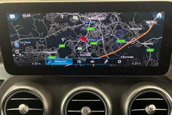 MERCEDES-BENZ GLC 2.0 GLC220d AMG Line SUV 5dr Diesel G-Tronic+ 4MATIC Euro 6 (s/s