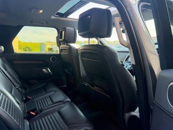 LAND ROVER DISCOVERY 3.0 TD V6 HSE SUV 5dr Diesel Auto 4WD Euro 6 (s/s) (258 ps)
