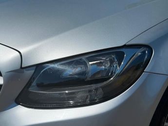 MERCEDES-BENZ C CLASS 1.6 C200d SE Saloon 4dr Diesel G-Tronic+ Euro 6 (s/s) (136 ps)