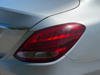 MERCEDES-BENZ C CLASS 1.6 C200d SE Saloon 4dr Diesel G-Tronic+ Euro 6 (s/s) (136 ps)