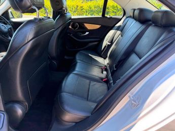 MERCEDES-BENZ C CLASS 1.6 C200d SE Saloon 4dr Diesel G-Tronic+ Euro 6 (s/s) (136 ps)