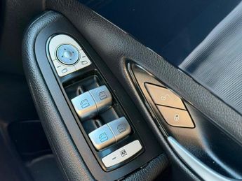 MERCEDES-BENZ C CLASS 1.6 C200d SE Saloon 4dr Diesel G-Tronic+ Euro 6 (s/s) (136 ps)