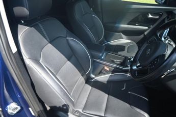 KIA NIRO 64kWh 3 SUV 5dr Electric Auto (201 bhp)