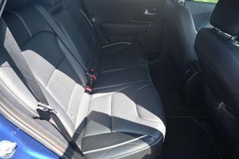 KIA NIRO 64kWh 3 SUV 5dr Electric Auto (201 bhp)