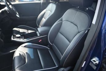 KIA NIRO 64kWh 3 SUV 5dr Electric Auto (201 bhp)