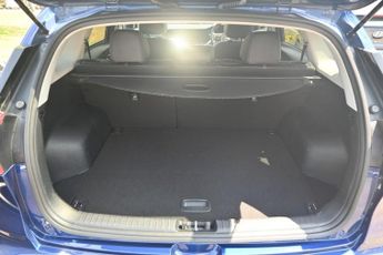 KIA NIRO 64kWh 3 SUV 5dr Electric Auto (201 bhp)