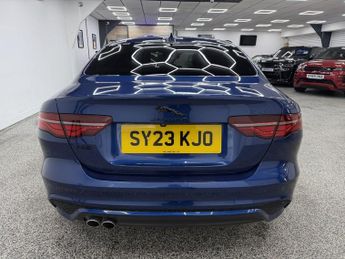 JAGUAR XE 2.0 D200 MHEV R-Dynamic Black Saloon 4dr Diesel Auto Euro 6 (s/s