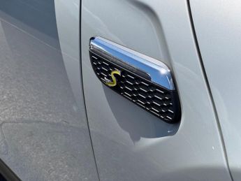 MINI Electric Hatch Cooper SE 32.6kWh Level 2 Hatchback 3dr Electric Auto (184 ps)
