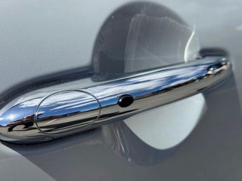 MINI Electric Hatch Cooper SE 32.6kWh Level 2 Hatchback 3dr Electric Auto (184 ps)