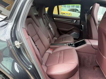 PORSCHE PANAMERA 2.9 V6 E-Hybrid 17.9kWh 4 Platinum Edition Saloon 5dr Petrol Plu