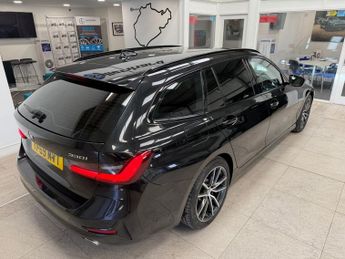 BMW 3 SERIES 2.0 330i Sport Touring 5dr Petrol Auto Euro 6 (s/s) (258 ps)