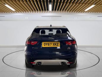 JAGUAR F-PACE 3.0 D300 V6 S SUV 5dr Diesel Auto AWD Euro 6 (s/s) (300 ps)