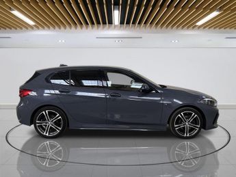 BMW 1 SERIES 1.5 118i M Sport Hatchback 5dr Petrol DCT Euro 6 (s/s) (140 ps)