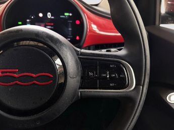 FIAT 500E 42kWh RED Hatchback 3dr Electric Auto (118 ps)
