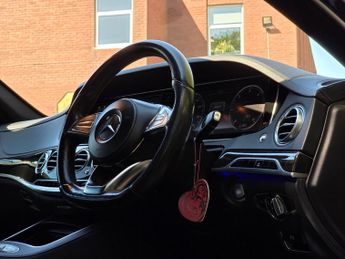 MERCEDES-BENZ S-CLASS 3.0 S350L V6 BlueTEC AMG Line Saloon 4dr Diesel G-Tronic+ Euro 6