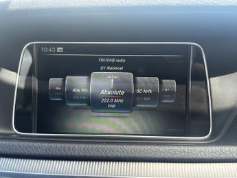 MERCEDES-BENZ E-CLASS 2.1 E220 BlueTEC AMG Night Edition Saloon 4dr Diesel G-Tronic+ E