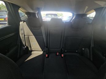 HYUNDAI TUCSON 1.6 T-GDi MHEV SE Connect SUV 5dr Petrol Hybrid DCT Euro 6 (s/s)