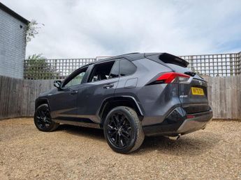 TOYOTA RAV4 2.5 VVT-h GPF Dynamic SUV 5dr Petrol Hybrid CVT Euro 6 (s/s) (21