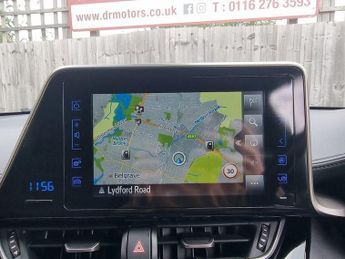 TOYOTA C-HR 1.8 VVT-h Design SUV 5dr Petrol Hybrid CVT Euro 6 (s/s) (122 ps)