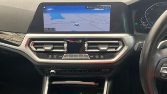 BMW 3 SERIES 2.0 330e 12kWh SE Pro Saloon 4dr Petrol Plug-in Hybrid Auto Euro