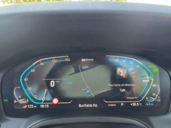 BMW 3 SERIES 2.0 330e 12kWh SE Pro Saloon 4dr Petrol Plug-in Hybrid Auto Euro