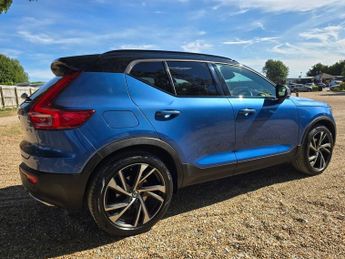 VOLVO XC40 2.0 T5 First Edition SUV 5dr Petrol Auto AWD Euro 6 (s/s) (247 p