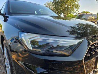 AUDI A1 1.0 TFSI 30 S line Sportback 5dr Petrol S Tronic Euro 6 (s/s) (1