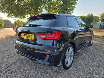 AUDI A1 1.0 TFSI 30 S line Sportback 5dr Petrol S Tronic Euro 6 (s/s) (1