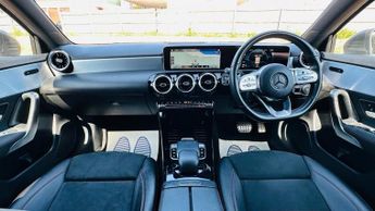 MERCEDES-BENZ A CLASS 1.5 A180d AMG Line (Executive) Hatchback 5dr Diesel 7G-DCT Euro 
