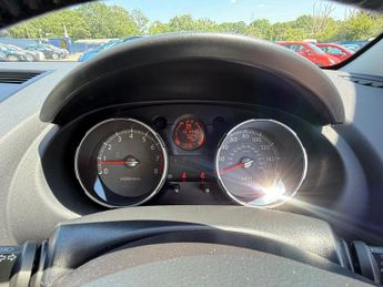 NISSAN QASHQAI 2.0 Tekna Hatchback 5dr Petrol CVT 4WD (Nav) (198 g/km, 139 bhp)