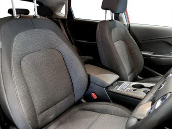 HYUNDAI KONA 39kWh Premium SUV 5dr Electric Auto (10.5kW Charger) (136 ps)