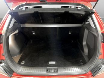 HYUNDAI KONA 39kWh Premium SUV 5dr Electric Auto (10.5kW Charger) (136 ps)