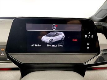 VOLKSWAGEN ID.3 Pro Performance 58kWh Life Hatchback 5dr Electric Auto (204 ps)