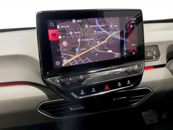 VOLKSWAGEN ID.3 Pro Performance 58kWh Life Hatchback 5dr Electric Auto (204 ps)