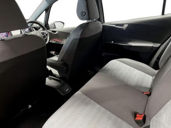 VOLKSWAGEN ID.3 Pro Performance 58kWh Life Hatchback 5dr Electric Auto (204 ps)