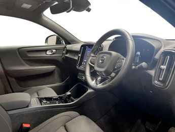 VOLVO C40 Recharge 69kWh Plus SUV 5dr Electric Auto (231 ps)