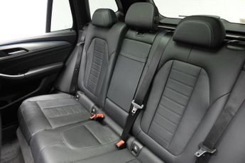 BMW IX3 80kWh Premier Edition Pro SUV 5dr Electric Auto (286 ps)